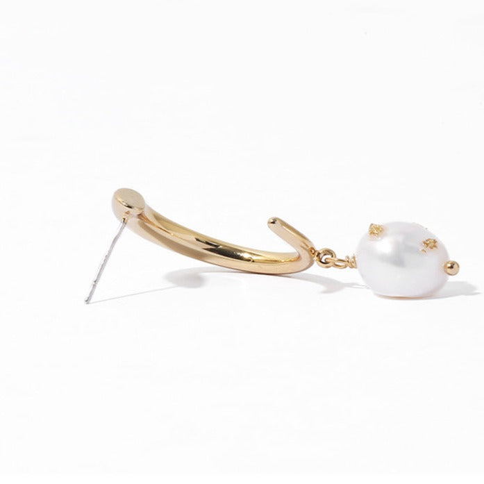 Retro freshwater pearl earrings